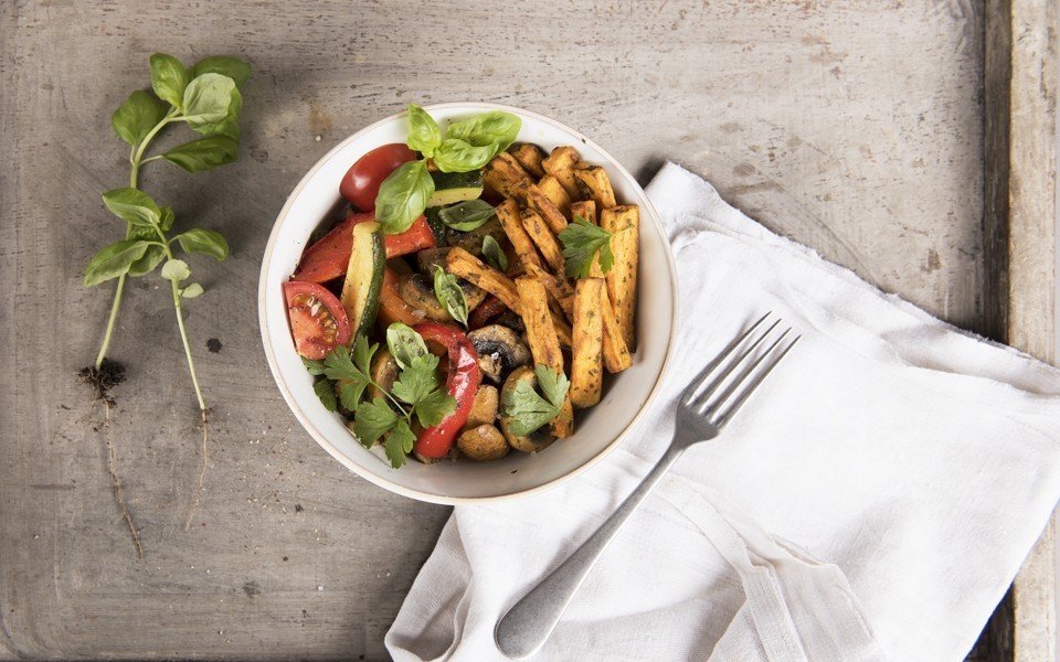 Veggie Bowl mit Süßkartoffeln